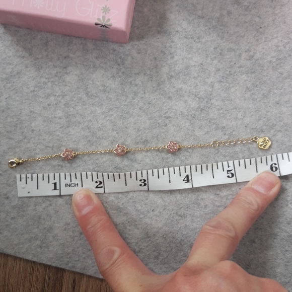 Molly Glitz BNIB 14k gold plated baby bracelet - Picture 8 of 8